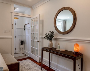 617 Pine Street - Photo Thumbnail 7