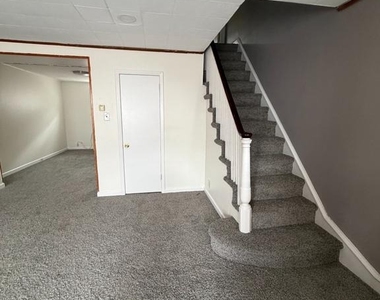 4206 Vista Street - Photo Thumbnail 7