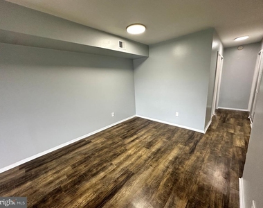 2727 Rhawn Street - Photo Thumbnail 2