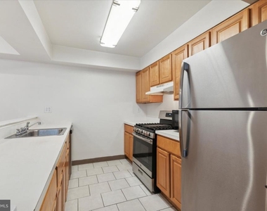 1606 Wallace Street - Photo Thumbnail 7