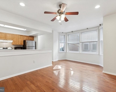 1606 Wallace Street - Photo Thumbnail 3