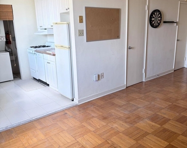 2601 Pennsylvania - Photo Thumbnail 6