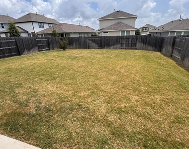 112 Tranchet Dr - Photo Thumbnail 27