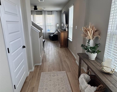 112 Tranchet Dr - Photo Thumbnail 26
