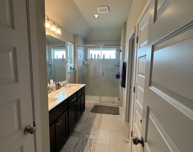 112 Tranchet Dr - Photo Thumbnail 14