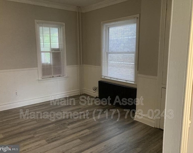 59 Walnut Street - Photo Thumbnail 12