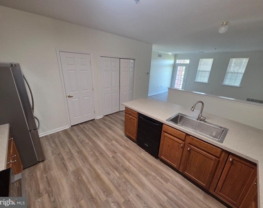 265 Covenant Lane - Photo Thumbnail 4