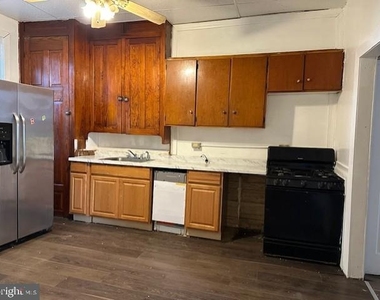 617 Lehman Street - Photo Thumbnail 4