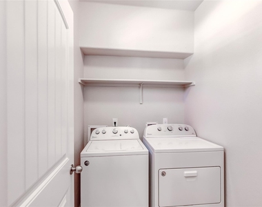 2880 Donnell Dr - Photo Thumbnail 27