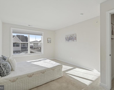 141 Junction Road - Photo Thumbnail 28