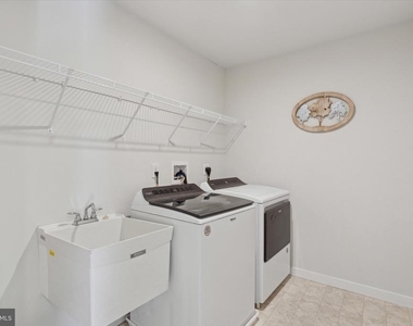141 Junction Road - Photo Thumbnail 30