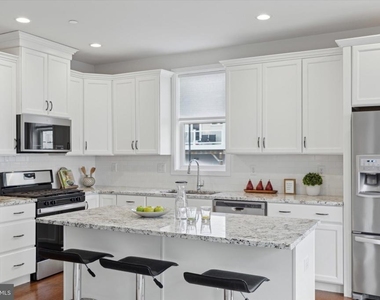141 Junction Road - Photo Thumbnail 12