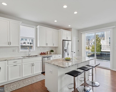 141 Junction Road - Photo Thumbnail 14