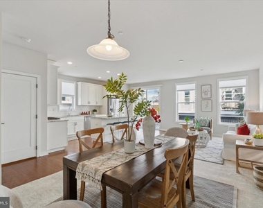 141 Junction Road - Photo Thumbnail 4