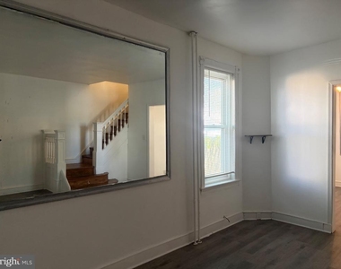 315 S 6th Street - Photo Thumbnail 6