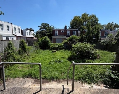 315 S 6th Street - Photo Thumbnail 16