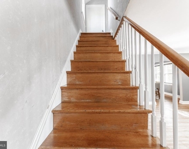 124 Brentwood Road - Photo Thumbnail 13