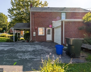 124 Brentwood Road - Photo Thumbnail 38