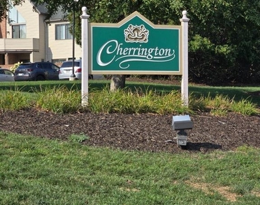 306 Cherrington Drive - Photo Thumbnail 4