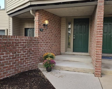 306 Cherrington Drive - Photo Thumbnail 2