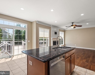 209 N Caldwell Circle - Photo Thumbnail 23