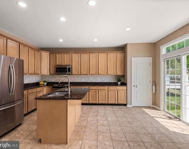209 N Caldwell Circle - Photo Thumbnail 18