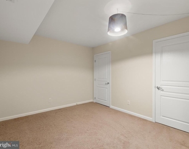 209 N Caldwell Circle - Photo Thumbnail 52