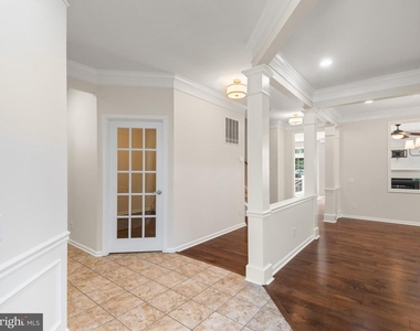 209 N Caldwell Circle - Photo Thumbnail 3