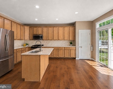209 N Caldwell Circle - Photo Thumbnail 19