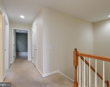 209 N Caldwell Circle - Photo Thumbnail 29