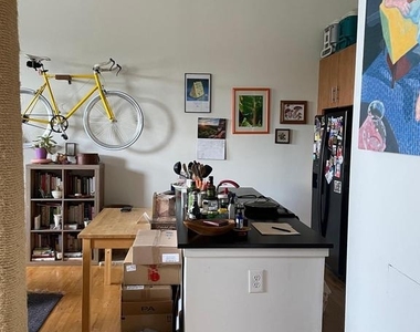 200 Lincoln Avenue - Photo Thumbnail 8