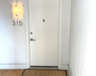 200 Lincoln Avenue - Photo Thumbnail 22
