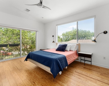 1606 Salina St - Photo Thumbnail 14