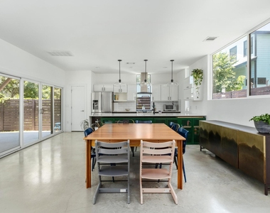 1606 Salina St - Photo Thumbnail 19