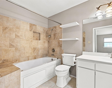 10010 Wildflower Ln - Photo Thumbnail 14
