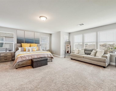 140 Auburn St - Photo Thumbnail 15