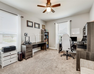 140 Auburn St - Photo Thumbnail 28