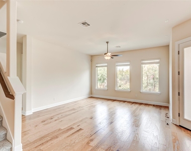 345 Fort Cobb Way - Photo Thumbnail 13