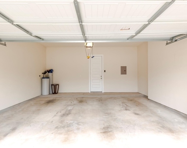 345 Fort Cobb Way - Photo Thumbnail 36