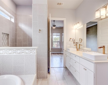 345 Fort Cobb Way - Photo Thumbnail 23