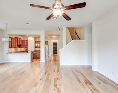 345 Fort Cobb Way - Photo Thumbnail 14