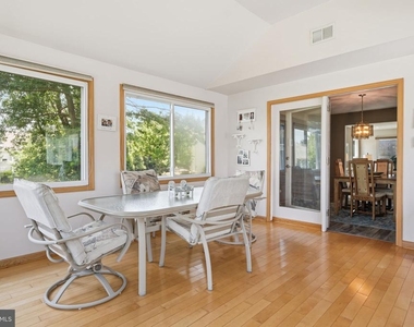 9 Hibiscus Place - Photo Thumbnail 20