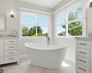 9 Hibiscus Place - Photo Thumbnail 33