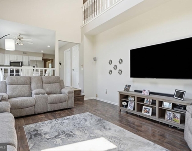 9 Hibiscus Place - Photo Thumbnail 16