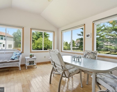 9 Hibiscus Place - Photo Thumbnail 18