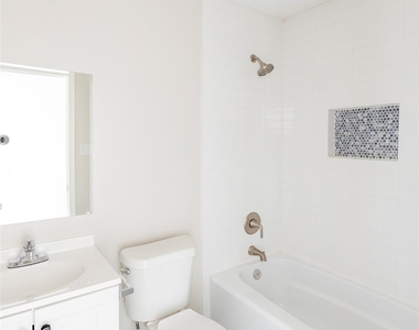 10309 Burmaster Ln - Photo Thumbnail 12