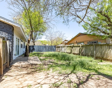 10309 Burmaster Ln - Photo Thumbnail 1