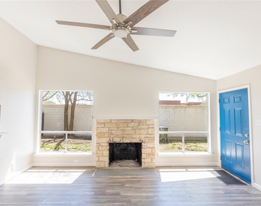 10309 Burmaster Ln - Photo Thumbnail 8