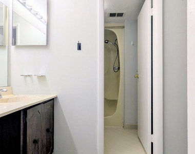 125 Leedom Way - Photo Thumbnail 28