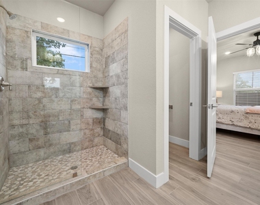5338 Howard St St - Photo Thumbnail 20